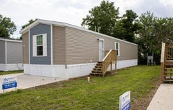 1501 Old State Rd, Mattoon, IL 61938