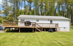 429 Glenview Rd, CRAB ORCHARD, WV 25827