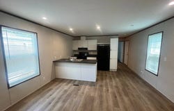 1085 Spring Bay Rd, East Peoria, IL 61611