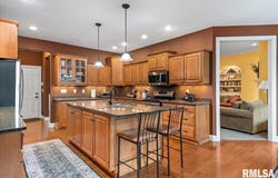 1705 Interlacken Road, Springfield, IL 62704