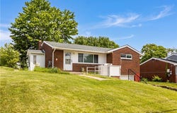 203 Burch Dr, Coraopolis, PA 15108
