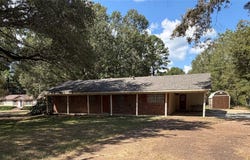1634 Binning Road, Mansfield, LA 71052
