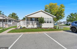 112 SUMMERS Drive, LANCASTER, PA 17601