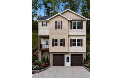 250 Clear Creek Rd, Kodak, TN 37764