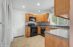 871 Liverpool Circle, Manchester, NJ 08759