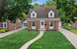 419 Royal Avenue, Royal Oak, MI 48073