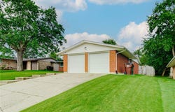 1377 Maplegrove Drive, Fairborn, OH 45324