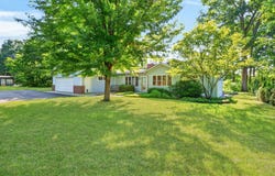 2500 Roncy Road, Benton Harbor, MI 49022