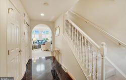 141 FOUNTAIN Drive, YORK, PA 17402