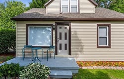 27073 GILBERT DRIVE, Warren, MI 48093