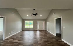 220 Open Meadows Dr, Bardstown, KY 40004