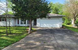 405 E 24th Street, Pittsburg, KS 66762