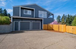 2455 W 29TH Ave, Eugene, OR 97405