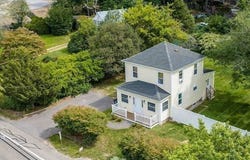275 Holmes St., Halifax, MA 02338