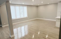 5708 W 84th Place, Burbank, IL 60459