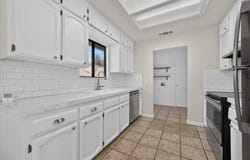 28368 River Road Way, Madera, CA 93636
