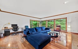 441 Emery Road, Dingmans Ferry, PA 18328