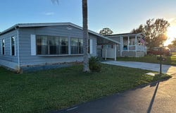10 Camino Real Ct, Edgewater, FL 32132