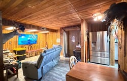 225 E MAIN St, Delta, UT 84624