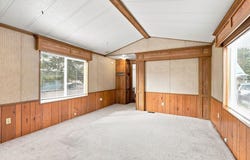 407 N Main St, Springdale, WA 99173