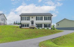 235 LOCUSTDALE LOOP, SHENANDOAH, VA 22849