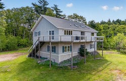 1 Echo Lake Rd, Bootbay Harbor, ME 04538
