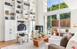 5806 Waring Ave, Los Angeles, CA 90038