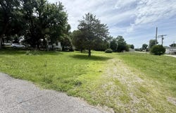 355&357 Roberts Drive, Mt Vernon, MO 65712