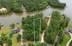 80 E Commodore Drive, Cross Hill, SC 29332