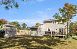 5614 E Peninsula Dr, Waterford, WI 53185