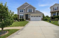327 Madeira Court, St Peters, MO 63376