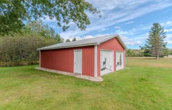 2919 N Castor Road, Coleman, MI 48618