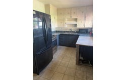 1914 W 5th Street, Coffeyville, KS 67337