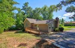 712 Beech Drive, Seneca, SC 29678