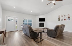 206 Laci Dru Drive, Mediapolis, IA 52637