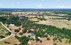 986 High Grove Road, Cedar Creek, TX 78612