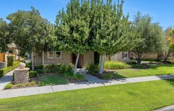1763 N Leonard Avenue, Clovis, CA 93619