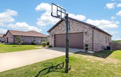 16 Cimarron Circle, Cabot, AR 72023