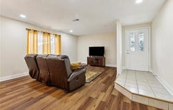 3820 TIMBERVIEW Lane, Harvey, LA 70058
