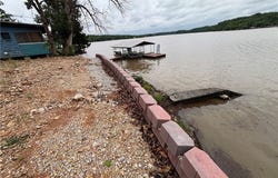 62 Dewing Drive, Edwards, MO 65326
