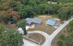 22090 Lakeridge Drive, Warsaw, MO 65355