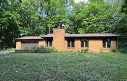 13708 Oneida Road, Grand Ledge, MI 48837