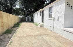 2351 E CABLE St, Memphis, TN 38114