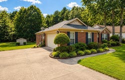 2012 Cherry Creek Circle, Bryant, AR 72022