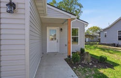 1020 Buchanan St, Moberly, MO 65270