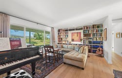 21800 River Road, Geyserville, CA 95441