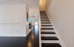 8954 W 35th Way, Hialeah, FL 33018