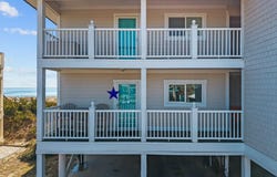 104 Ocean Boulevard E, Holden Beach, NC 28462