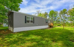 139 Valley Dr, Harmony, PA 16037
