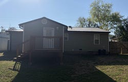 439 S Main St, Salem, AR 72576